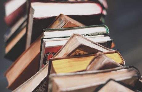 Fenix books, editorial de fantasía y magia en Cádiz.