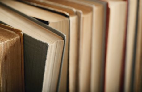 Fenix books, editorial de fantasía y magia en Castellón.