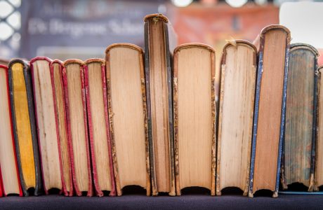 Fenix books, editorial de fantasía y magia en Valladolid.